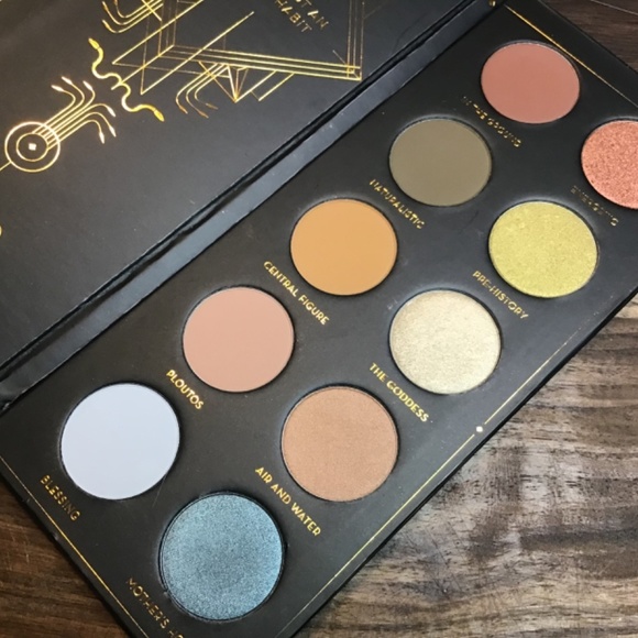 Zoeva aristo eyeshadow pallet, bnib pallet - Picture 7 of 10